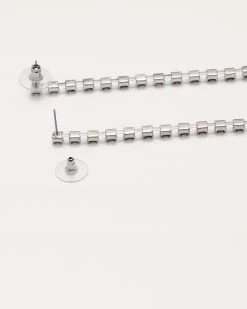 Swarle Teardrop Earrings 9 Swarle Teardrop Earrings -Urban Chic Shop KJL SPRING 23 FEBRUARY 1 SWARLE EARRINGS CLEAR 03