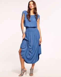 Zoe Midi Dress