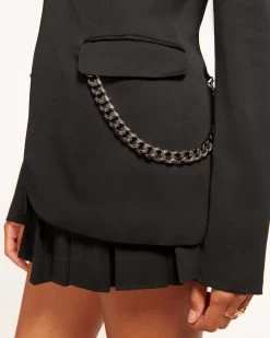 Leilani Blazer 7 Leilani Blazer -Urban Chic Shop rtw 2023 august 1 a08234005 leilanijacket black 03 33ed0e8e f861 4dcb 94ce aa15c16e3b28