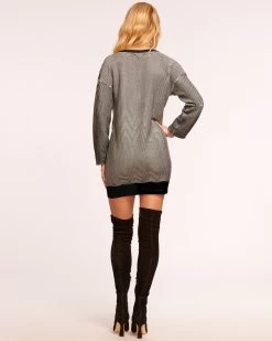 Eva V-Neck Mini Dress -Urban Chic Shop rtw 2023 august 1 a08237013 evadress black ivorycombotwotoneottoman 04 6bf83aa0 0ac5 4f38 b964 0bc8eac86f15