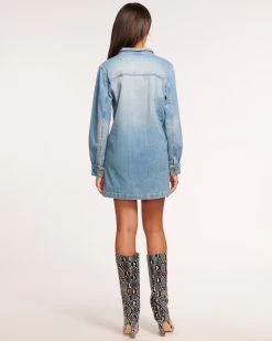 Wynter Denim Shirt Dress -Urban Chic Shop rtw 2023 august 1 d08233002 wynterdress lightwash 04