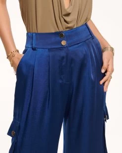 Ari Wide Leg Cargo Pant -Urban Chic Shop rtw 2023 february 1 a02235016 exclusivearipant springnavy 03