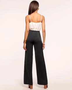Pierce V-Neck Jumpsuit -Urban Chic Shop rtw 2023 july 3 A05235018 EXCLUSIVE PIERCE JUMPSUIT IVORY 04