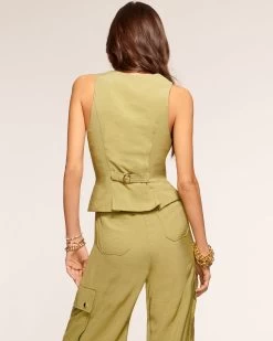 Cosette Fitted Vest -Urban Chic Shop rtw 2023 may 1 A05231019 COSETTE VINTAGEOLIVE 03 debb3a3a 4498 4539 8aac a261c7811bb4