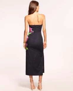 Magnolia Embellished Midi Dress 10 Magnolia Embellished Midi Dress -Urban Chic Shop rtw 2023 september 2 a09233015 magnolia dress dark navy multi 04 d5e28b20 7c4c 4072 99c0 70e8ea030416